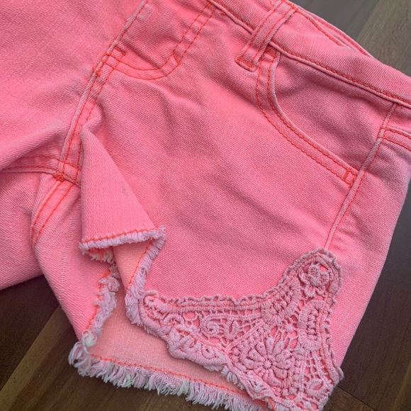 Cherokee girls shorts - Picture 2 of 5